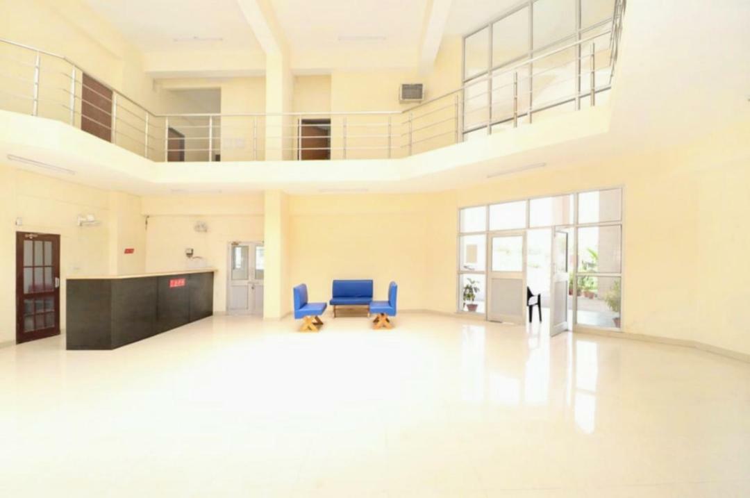 The Amsons Resorts Ludhiana Bagian luar foto
